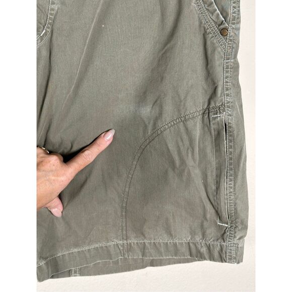 Kuhl Shorts Size 36 Grey Green Cotton Blend Ramblr Cargo Outdoors Utility Work - Picture 3 of 11